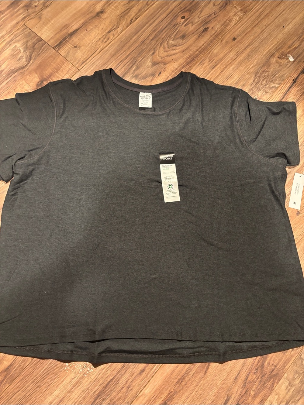 Athletic Works Black Short Sleeve Crewneck Tee - Women